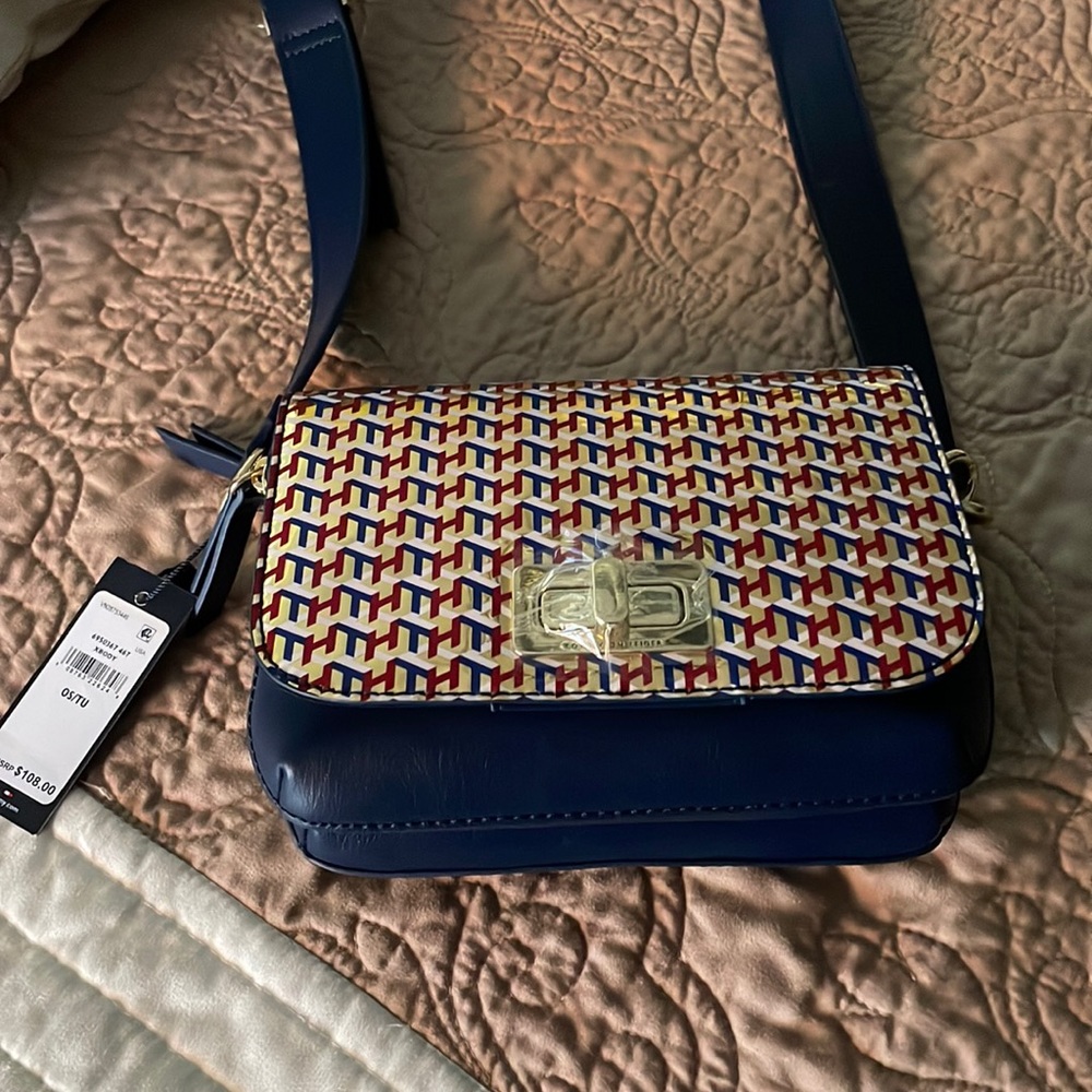 Tommy Hilfiger purse